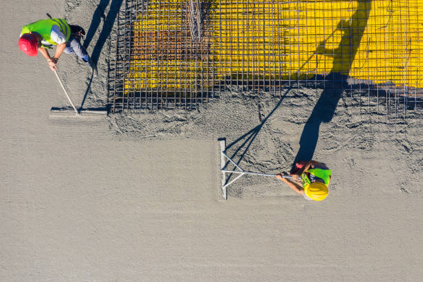 Best Concrete Flooring Contractor  in Jourdanton, TX